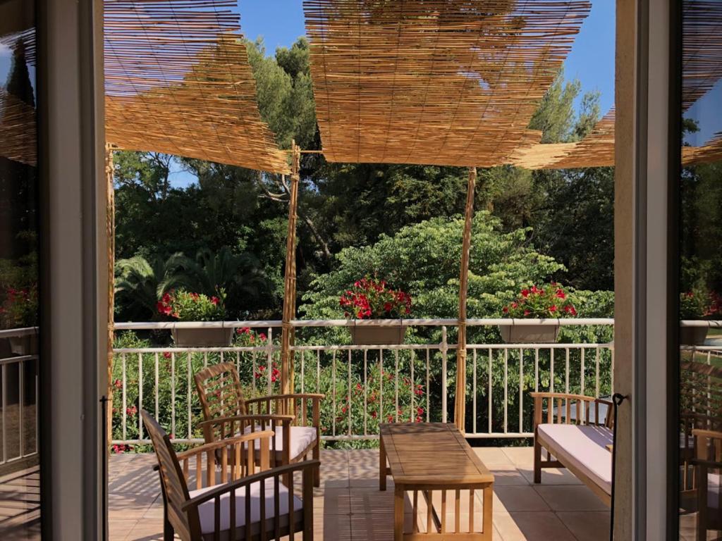 Bed and Breakfast Le Nid Des Corbieres Bizanet Экстерьер фото